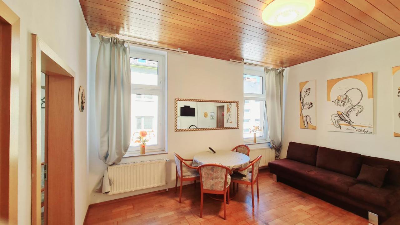 Elena Flat Tulpe Duisburg Zentrum Eksteriør billede